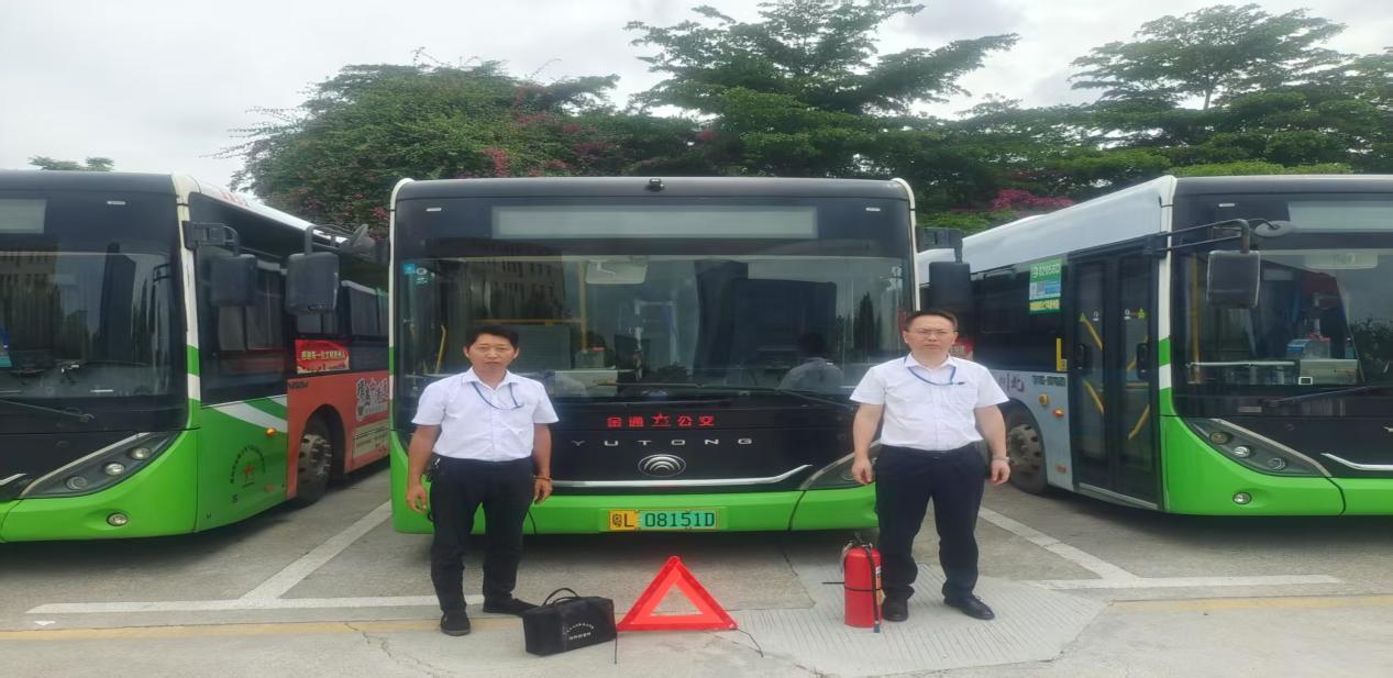 图片15.jpg 图片15.jpg